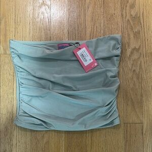 Edikted shiny  Ruched Tube Top in silver